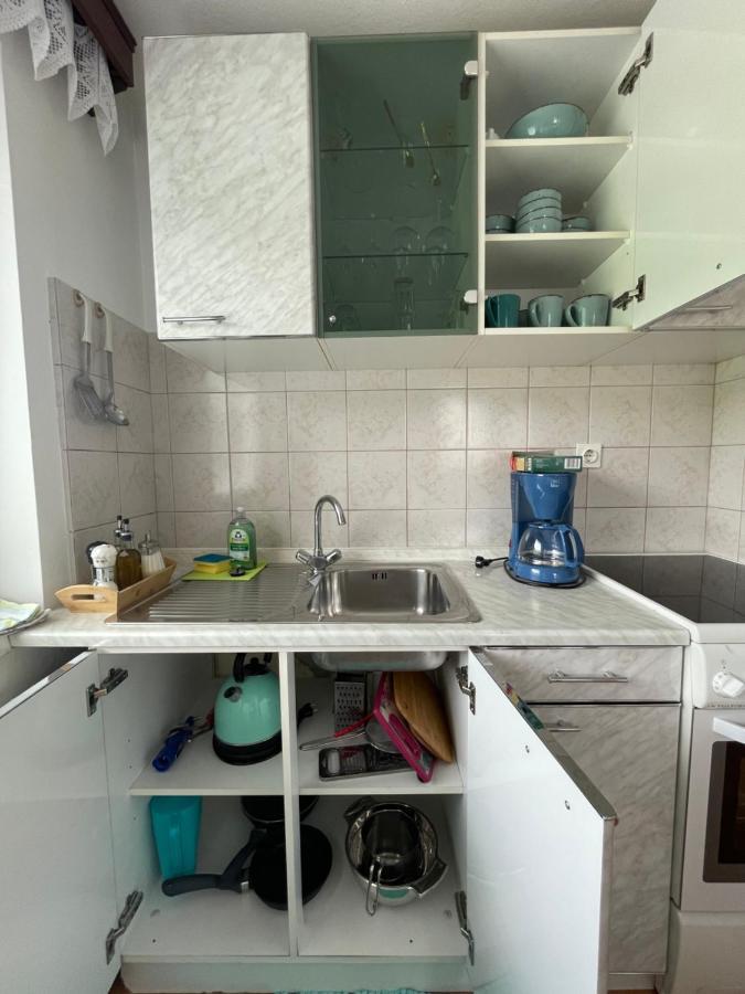 Homestay J&M Bled Bagian luar foto